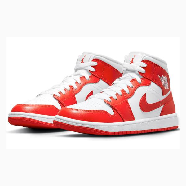 Nike Mid Cut Basketbol Ayakkabısı Air Jordan 1 Kadın Kırmızı Beyaz | JD-518UY