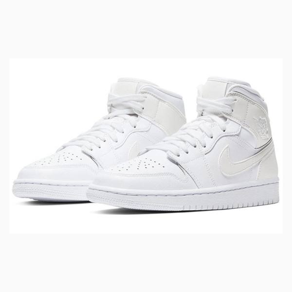 Nike Mid Cut Basketbol Ayakkabısı Air Jordan 1 Kadın Beyaz | JD-850ON