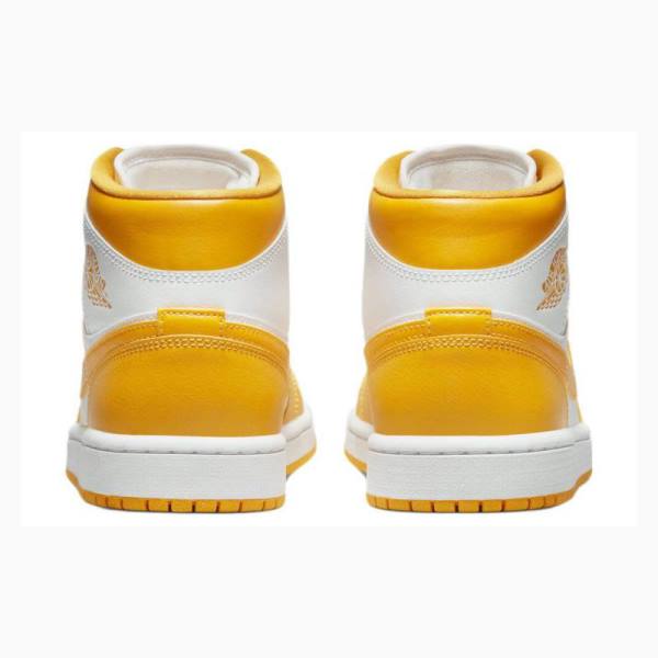Nike Mid Cut Basketbol Ayakkabısı Air Jordan 1 Kadın Beyaz Sarı | JD-907NF